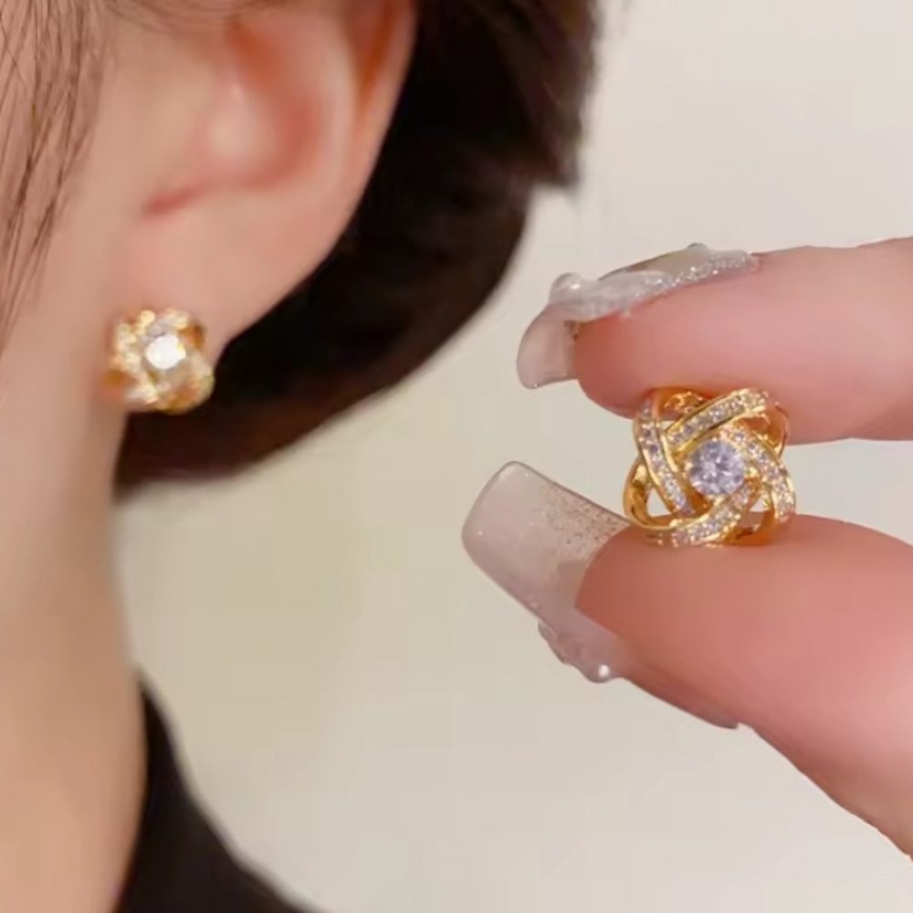 14K Gold CZ Earrings - Picture 4 of 6